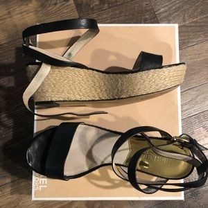 Michael Kors flatform wedge black size 8